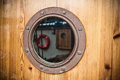 porthole